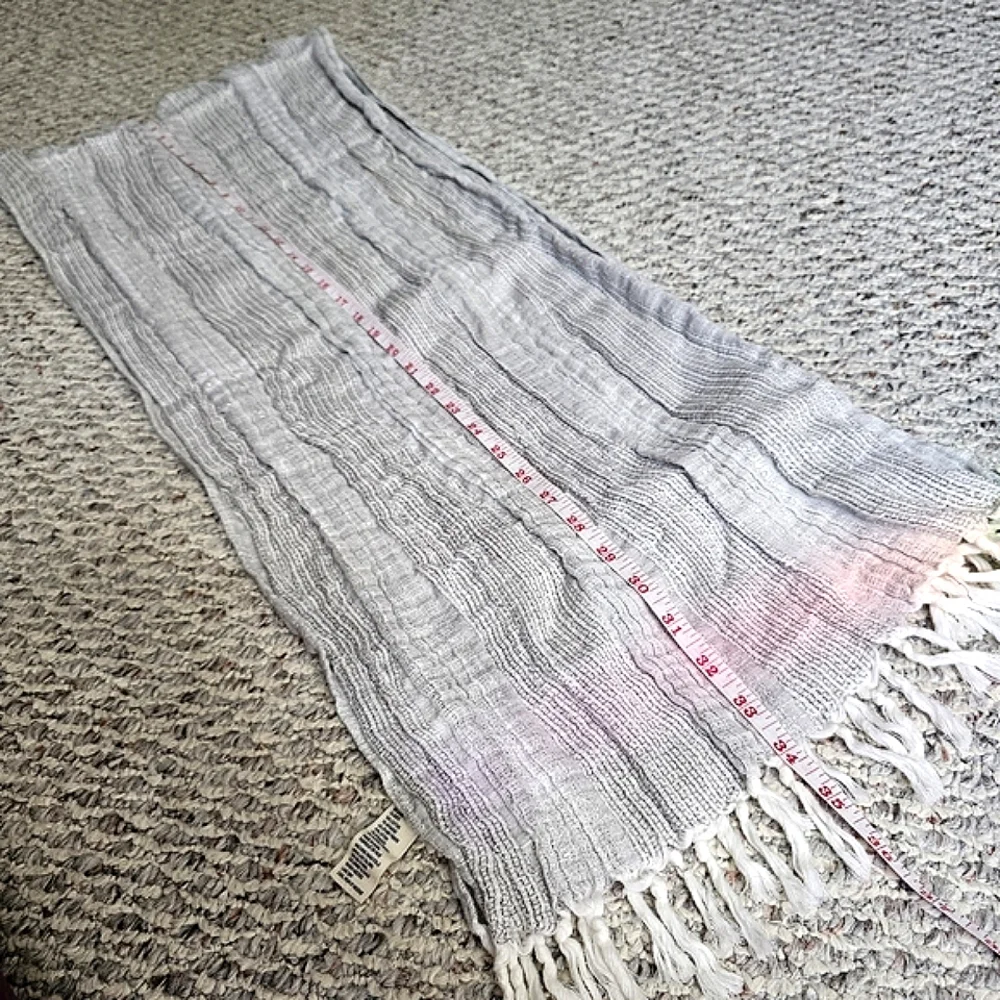 AEO Lightweight Metallic Silver Fashion Scarf - Picture 9 of 9